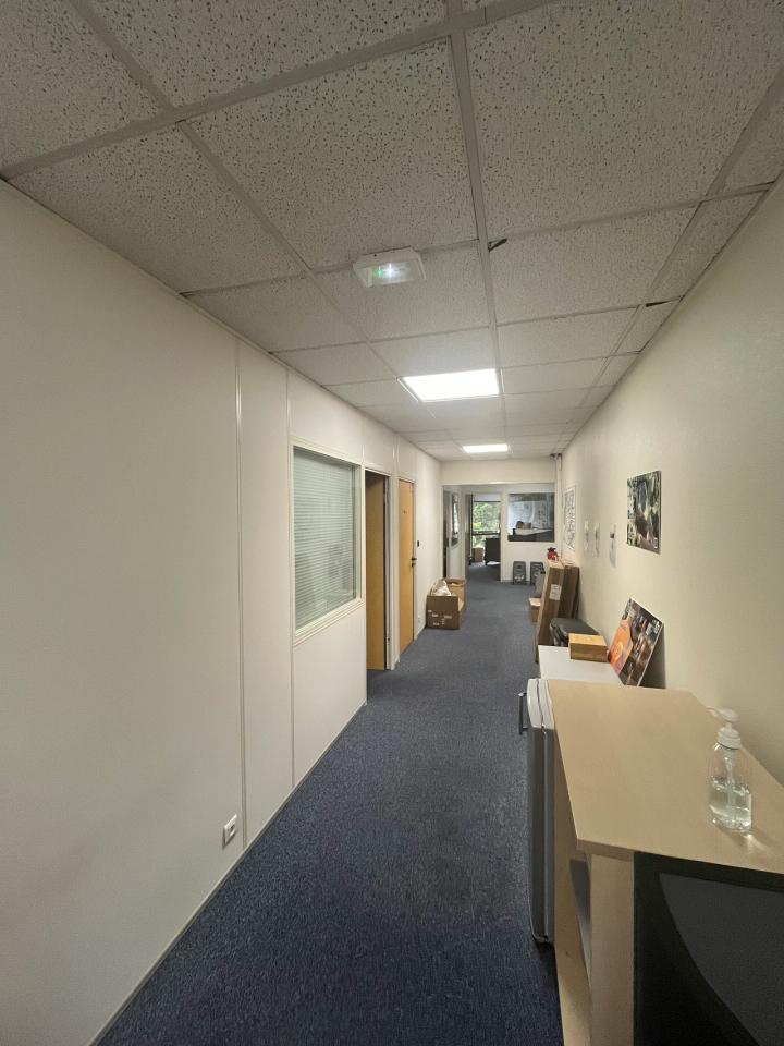 Bureau Orsay 786m² Location bureau Orsay Essonne OLBUR2424985 14